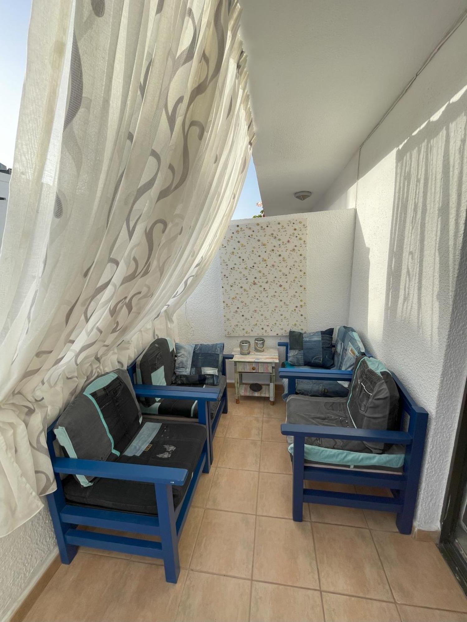 Fine Art Jeans Apartment Arona  Exterior foto