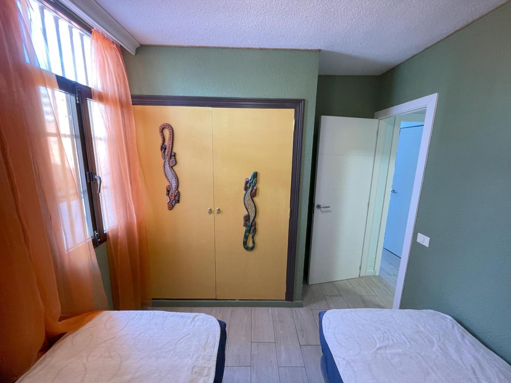 Fine Art Jeans Apartment Arona  Exterior foto